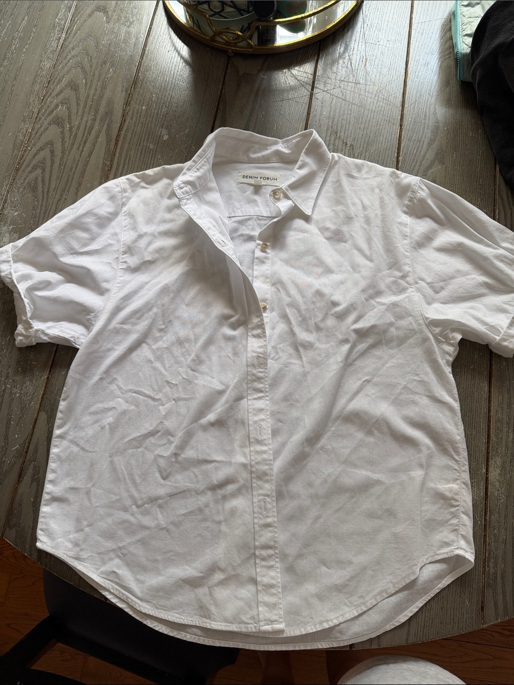 Denim Forum White Short-Sleeve Button-Down Shirt